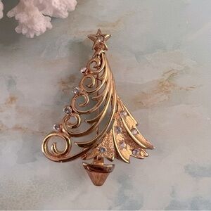 JONETTE Gold Tone Christmas Tree Brooch Vintage Rhinestone